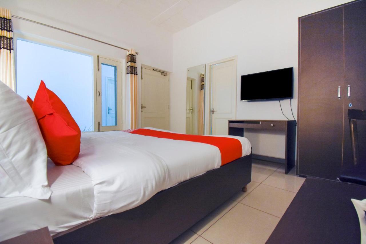 โอโย 75460 สกายไฮ เรซิเดนซี Hotel ลูดิฮานา ภายนอก รูปภาพ
